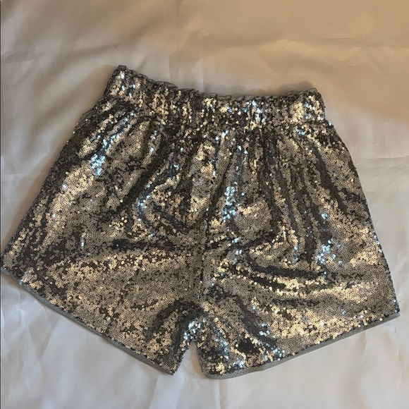Breeze Over Silver Sequin Women's Shorts Medium - Picture 2 of 5